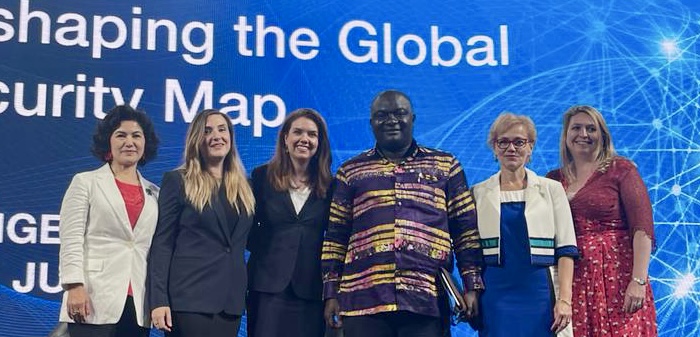 Romanian Parliament: Rushan Abbas (Uyghur Autonomous Region), Ioana Bauer (Romania), Anne Basham (USA), MP Davis Opoku (Ghana), MP Rozalia Biro (Romania), MP Karen Bradley (UK)